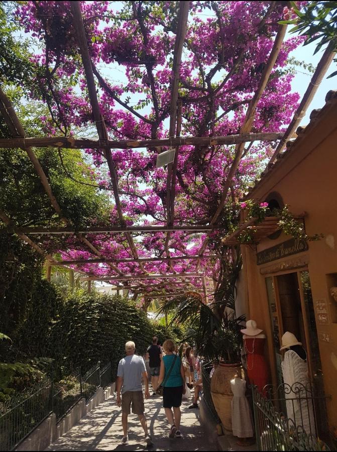 B&B Vesuvio Ruins Pompei Exterior photo